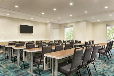 Home2 Suites by Hilton Florence Cincinnati Airport