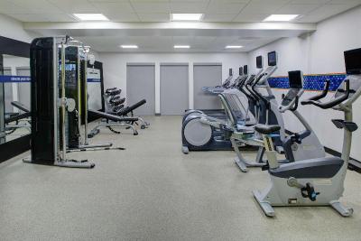 Hampton Inn & Suites Irvine-Orange County Airport