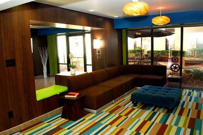 Clarion Inn & Suites Atlanta Downtown