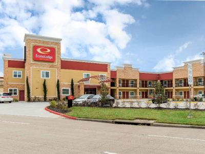 Econo Lodge Inn & Suites Willowbrook Mall