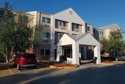 AmericInn by Wyndham Hudson