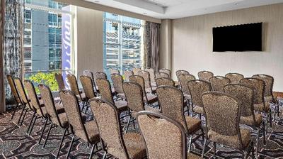 Hampton Inn Chicago McCormick Place