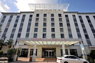 Hotel Dello Fort Lauderdale Airport