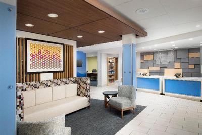 Holiday Inn Express Knoxville Strawberry Plains an