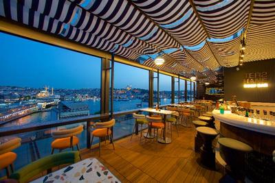 Momento Hotel Golden Horn