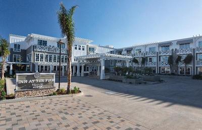 Inn at the Pier Pismo Beach, Curio Collection by H