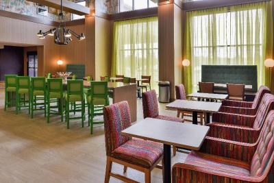 Hampton Inn & Suites St. Paul Oakdale/Woodbury