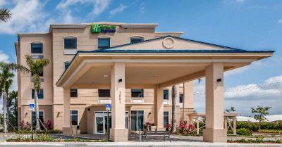 Holiday Inn Express and Suites Boynton Beach West