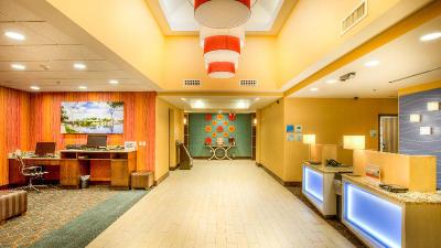 Holiday Inn Express Wichita South