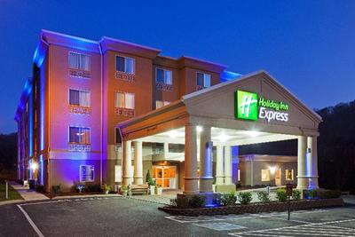 Holiday Inn Express and Suites Pikeville