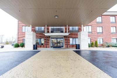 Holiday Inn Express and Suites Shelbyville