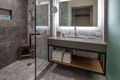 Hyatt Regency Lake Washington