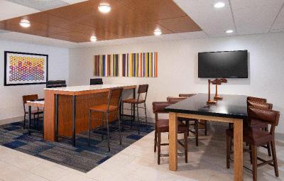 Holiday Inn Express Chesapeake-Norfolk