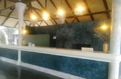 Let's Hyde Resort & Villas