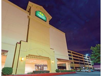La Quinta Inn & Suites New Orleans Airport Kenner