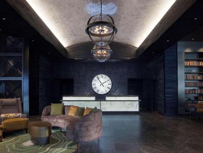 The Porter Portland, Curio Collection by Hilton