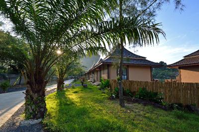 Poonsiri Resort Aonang