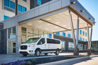 Four Points by Sheraton Houston Intercon Airport
