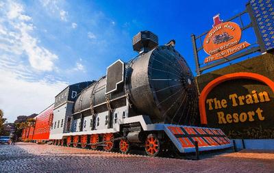 The Train Resort - Sauna & Spa