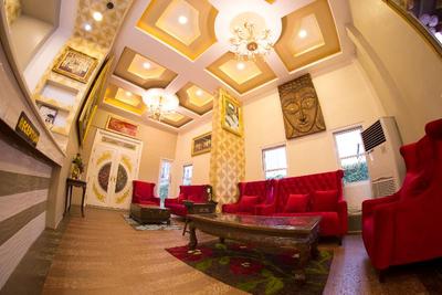 The Train Resort - Sauna & Spa