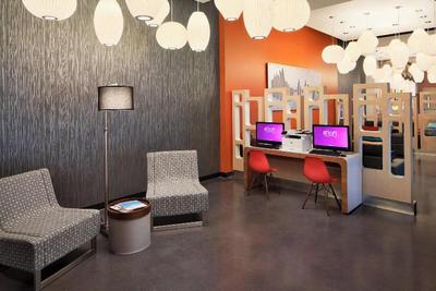 Aloft Seattle Airport