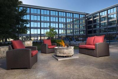 Four Points by Sheraton Kansas City Airport