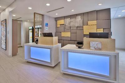 Holiday Inn Express Auburn Hills South by IHG