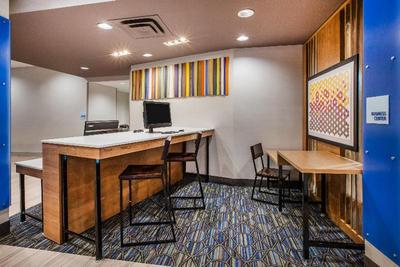 Holiday Inn Express Atlanta N - Woodstock