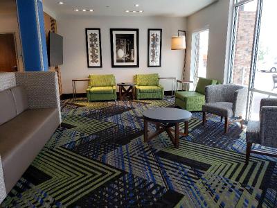 Holiday Inn Express Nashville North Springfield