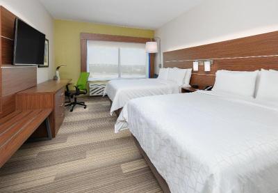 Holiday Inn Express & Sui Dallas NW HWY Love Field