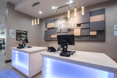 Holiday Inn Exp & Sts Houston - Hobby Airport Area