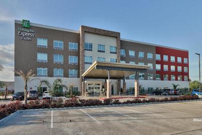 Holiday Inn Express & Sts Houston East - Beltway 8