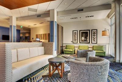 Holiday Inn Express & Suites Summerville