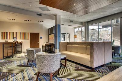 Holiday Inn Express & Suites Summerville