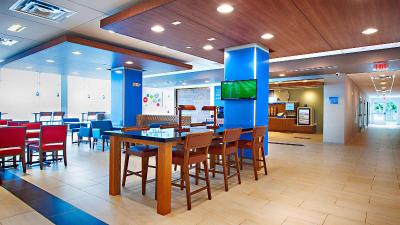 Holiday Inn Exp & Sts Houston SW - Galleria Area