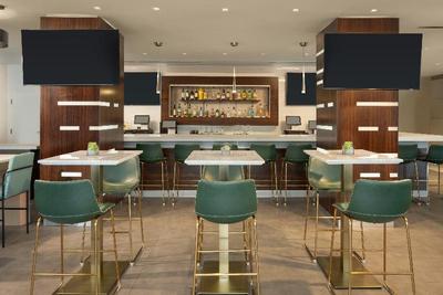 Doubletree By Hilton Miami North I-95