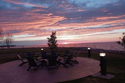 AmericInn by Wyndham Menominee