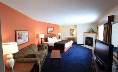 AmericInn by Wyndham Cedar Rapids/CID Airport