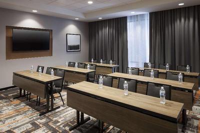 Hampton Inn & Suites Phoenix Downtown