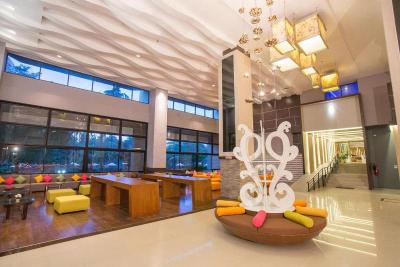 R-Con Wongamat Suite