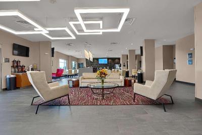 Best Western Plus Fillmore Inn & Suites