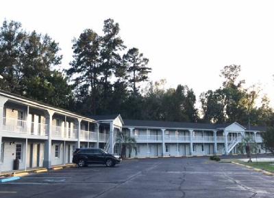 Travelodge by Wyndham Walterboro