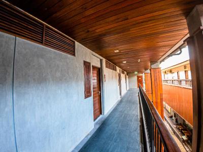 J4 Hotel Samui