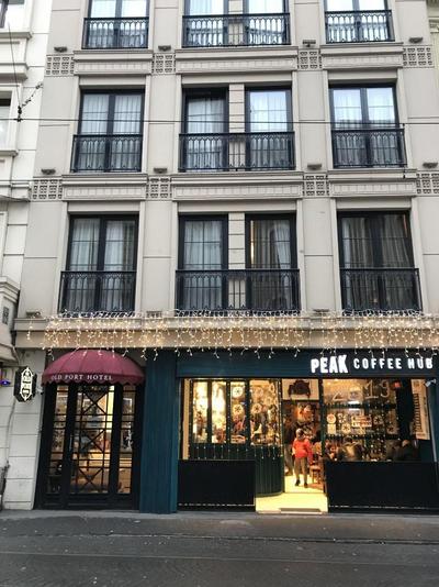 Old Port Hotel