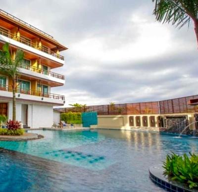 Aqua Resort SHA by ZUZU
