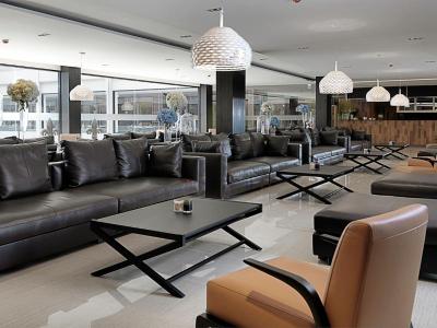 S Ratchada Leisure Hotel