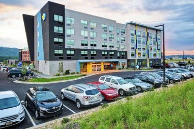Tru by Hilton Pigeon Forge