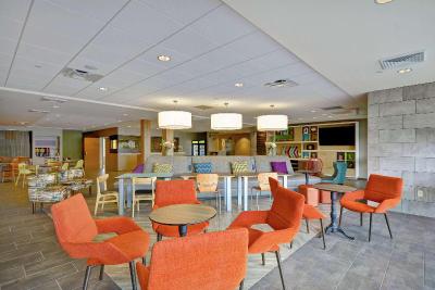 Home2 Suites by Hilton Portland Airport ME
