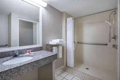 Baymont Inn & Suites Douglasville Atlanta