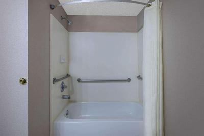 Baymont Inn & Suites Douglasville Atlanta
